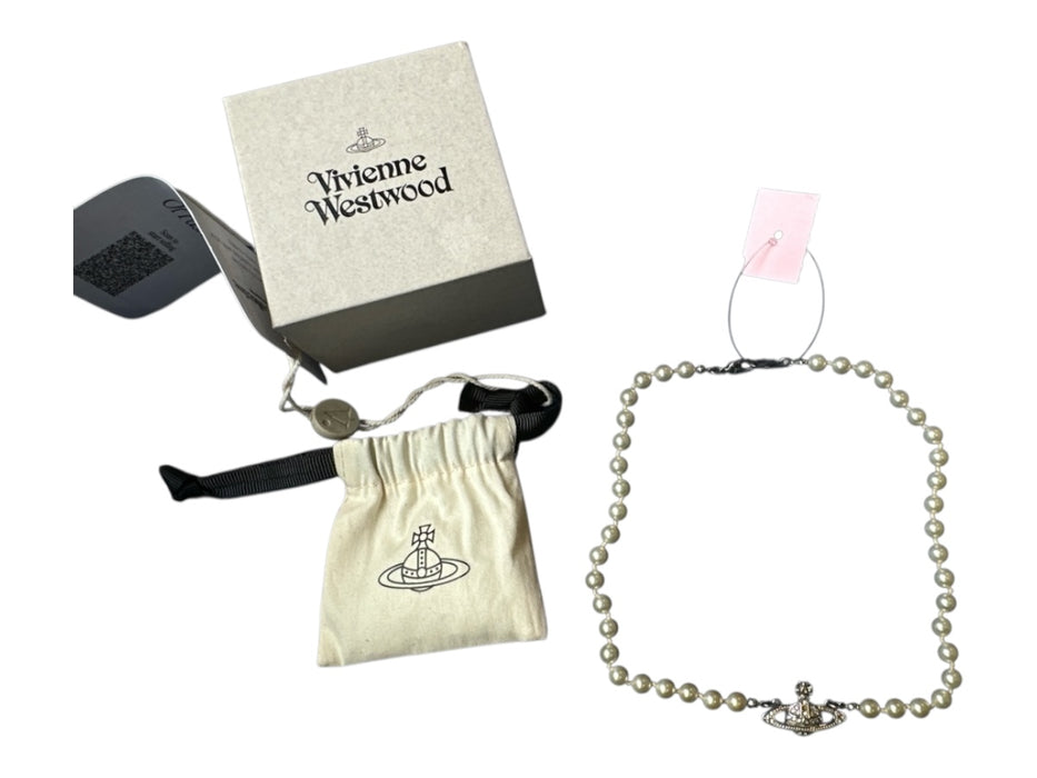 Vivienne Westwood Pearl & Silver Faux Pearl Orb Crystals Necklace Pearl & Silver