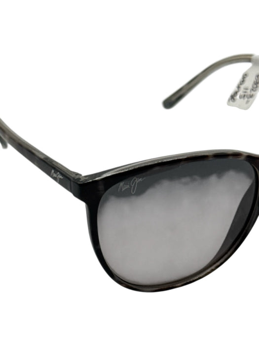 Maui Jim Gray & Black Acetate Tortoiseshell Wayfarer Gradient Lens Sunglasses Gray & Black