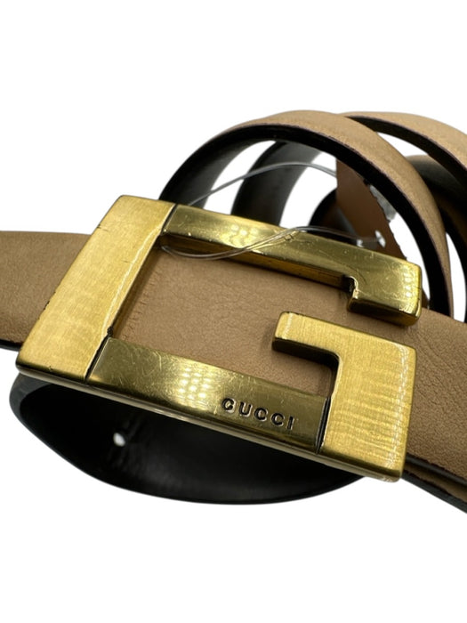 Gucci Beige Leather Gold hardware Logo Vintage Skinny Belts Beige / 30
