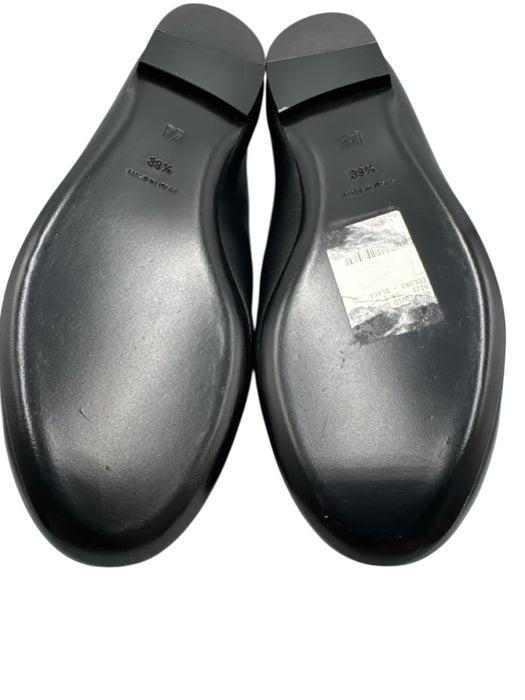 Givenchy Shoe Size 39.5 Black Leather Upper Gold Tone Logo Keyhole Detail Flats Black / 39.5