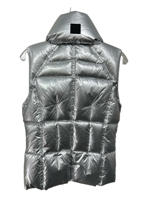 SAM. Size Small Silver Nylon Duck Down Quilted Zip Front Puffer Vest Silver / Small