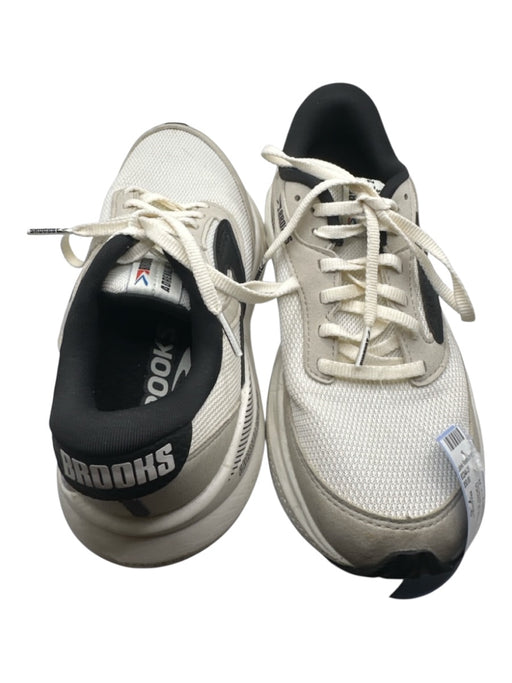 Brooks Shoe Size 7.5 White & Black Canvas Athletic Sneakers White & Black / 7.5