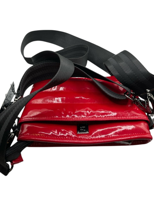 Think Royln Red & Black Polyester Zip Close Rectangle Crossbody Bag Red & Black / S