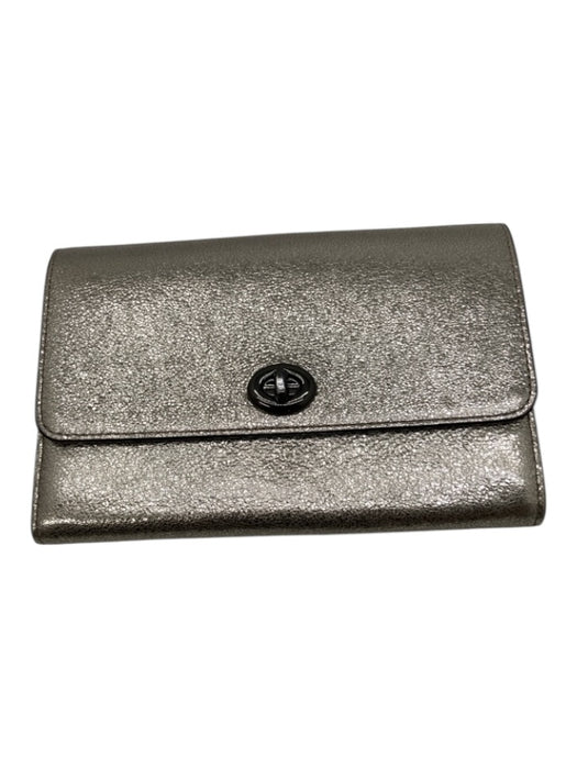 Coach Silver Gold Leather Flap Turn Lock Gunmetal Hardware Chain Strap Bag Silver Gold / Small