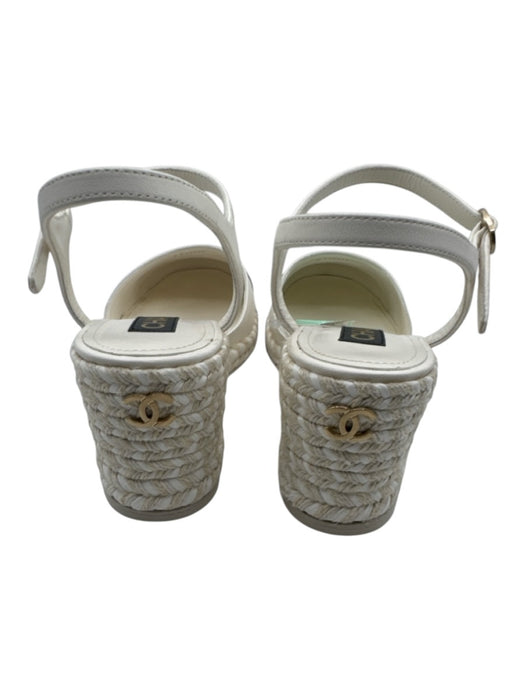 Chanel Shoe Size 42 White & Black Leather Raffia Base Cap Toe Espadrille Sandals White & Black / 42