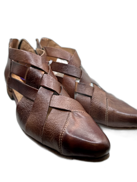 Bed Stu Shoe Size 9 Brown Leather Basket Weave Pointed Toe Booties Brown / 9