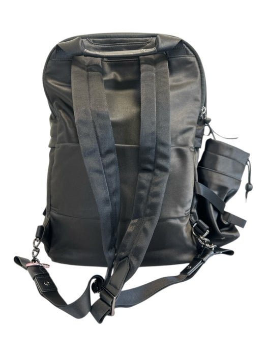 Tumi Black Nylon Silver Hardware Backpack Bag Black / L