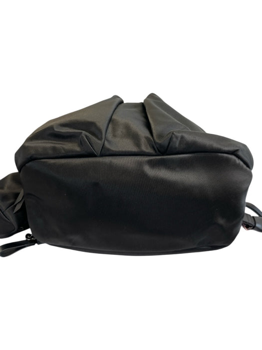Tumi Black Nylon Silver Hardware Backpack Bag Black / L