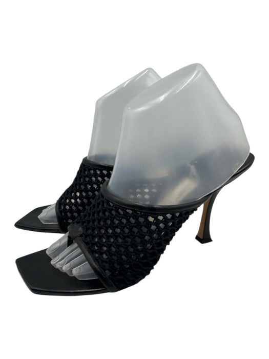 Jimmy Choo Shoe Size 38.5 Black Leather & Mesh Square Toe Mesh Thong Sandals Black / 38.5