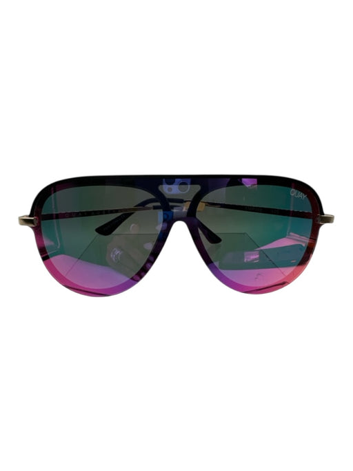 Quay Pink, Black & Gold Acetate Mirror Gold Tone Metal Logo Sunglasses Pink, Black & Gold