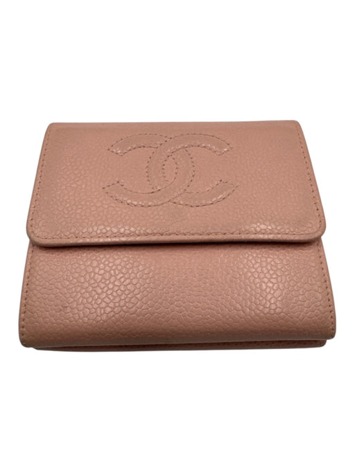 Chanel Light Pink Leather Interlocking CC Snap Button Close Compact Wallets Light Pink