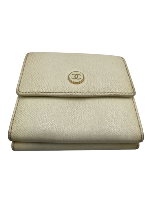 Chanel Cream White Leather Enamel Logo Snap Button Close Compact Wallets Cream White