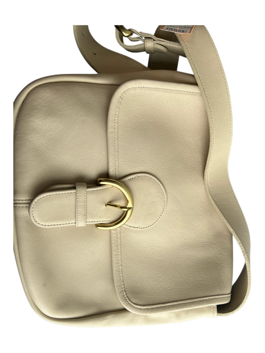 Coach Ivory Leather Gold hardware bucket Adjustable Shoulder Strap Bag Ivory / Medium