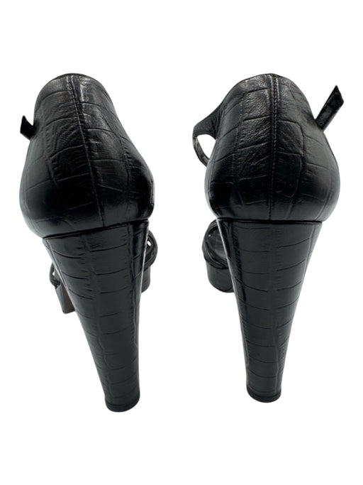 Stuart Weitzman Shoe Size 6.5 Black Leather Croc Embossed Platform Sandals Black / 6.5