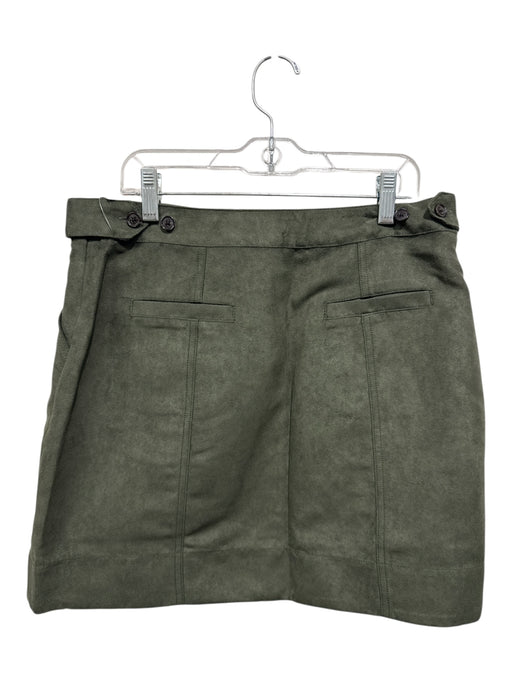 Banana Republic Size 6 Green PU leather Faux Suede Side Zip Pockets Mini Skirt Green / 6
