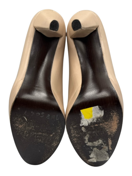Stuart Weitzman Shoe Size 9.5 Taupe Leather Stiletto Platform Round Toe Pumps Taupe / 9.5