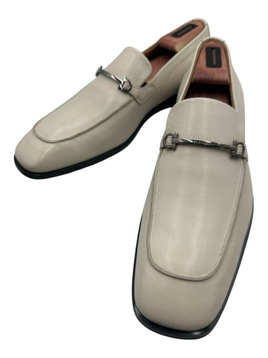 Ferragamo Shoe Size 8 Cream & Black Leather Solid Loafer Men's Shoes Cream & Black / 8