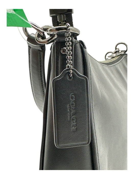 Coach Black, Cream, Beige Leather Snakeskin Quilted Inner Pocket Bag Black, Cream, Beige / S