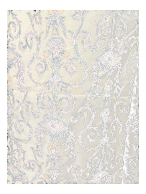 Gucci Size 50 Beige & Multi Color Silk All Over Print Elastic Waist Men's Shorts Beige & Multi Color / 50