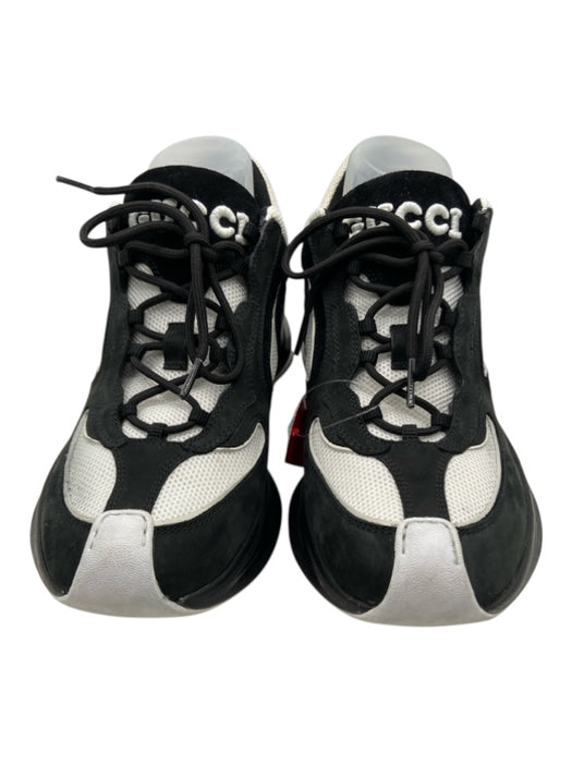 Gucci Black & White Logo Trainer Sneakers Black & White