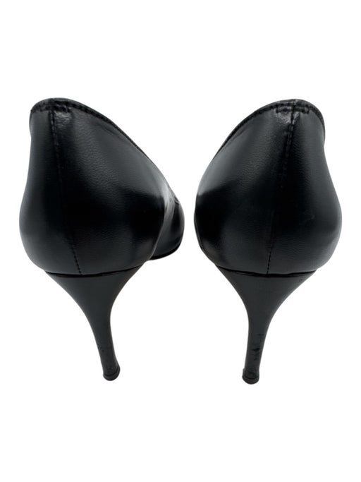 Stuart Weitzman Shoe Size 8 Black Leather Round Toe Heel Pumps Black / 8