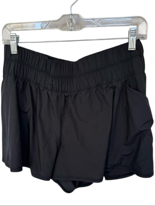 Golden by Aritizia Size 10 Black Elastic Waist Side Pockets Athletic Shorts Black / 10