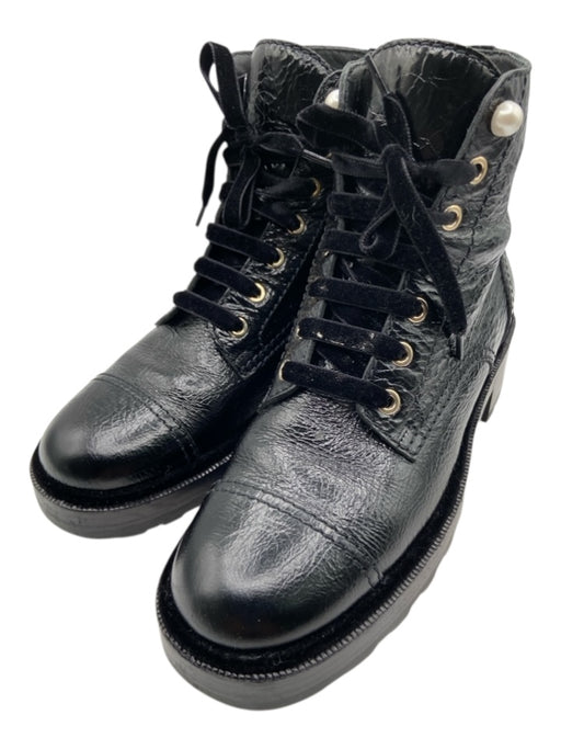 Chanel Shoe Size 39 Black Leather Faux Pearl Crinkle Lace Up Combat Booties Black / 39