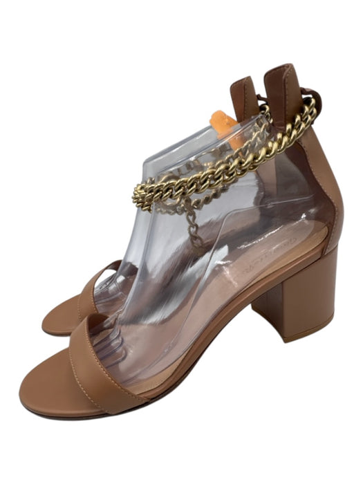 Gianvito Rossi Shoe Size 41 Nude Pink Leather Chainlink Sandals Nude Pink / 41