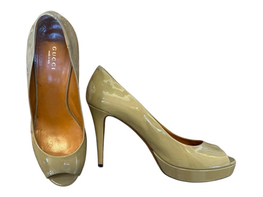 Gucci Shoe Size 39 Taupe Patent Leather Stiletto Peep Toe Pumps Taupe / 39