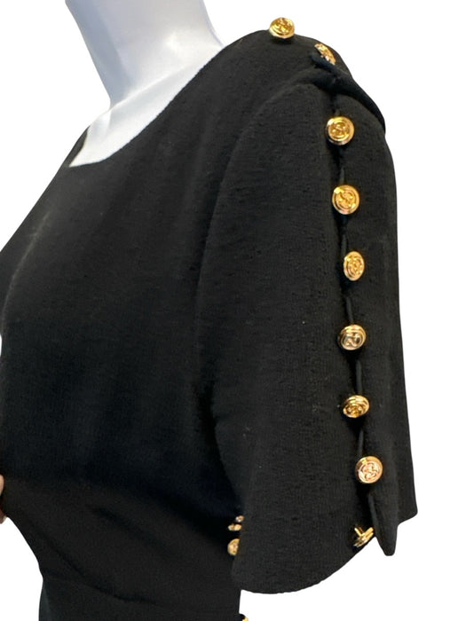 Gucci Size 48 / 12 / L Black & Gold Wool Crepe Short Sleeve Princess Seams Dress Black & Gold / 48 / 12 / L