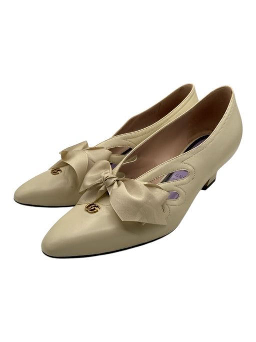 Gucci Shoe Size 39.5 Cream & Gold Leather Pointed Square Toe Logo Cutout Pumps Cream & Gold / 39.5