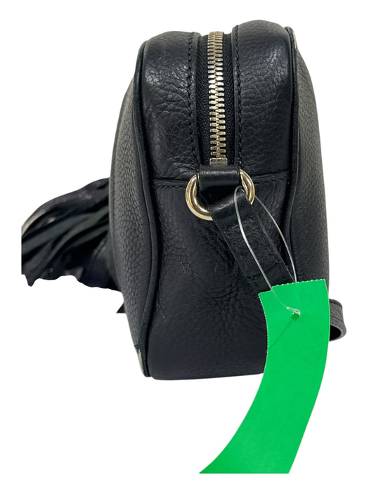 Gucci Black Pebbled Leather Tassel Detail Logo Crossbody Bag Black / Small