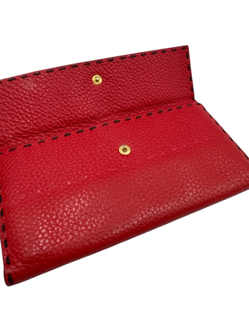 Fendi Red Leather Stitching Gold Hardware Bifold Wallets Red