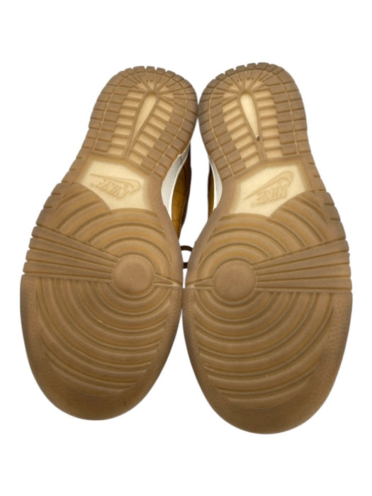 Nike Shoe Size 9 Tan & White Leather Quilted Perforated Lace Up Low Top Sneakers Tan & White / 9