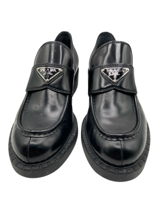Prada Shoe Size 39.5 Black & Silver Leather round toe Platform Logo loafer Flats Black & Silver / 39.5