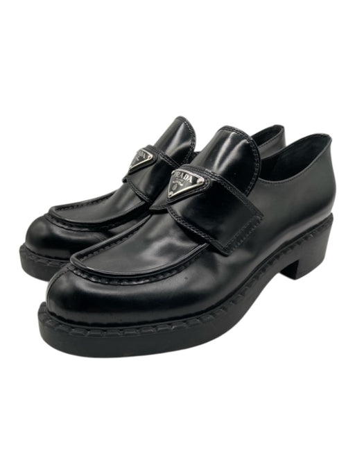 Prada Shoe Size 39.5 Black & Silver Leather round toe Platform Logo loafer Flats Black & Silver / 39.5