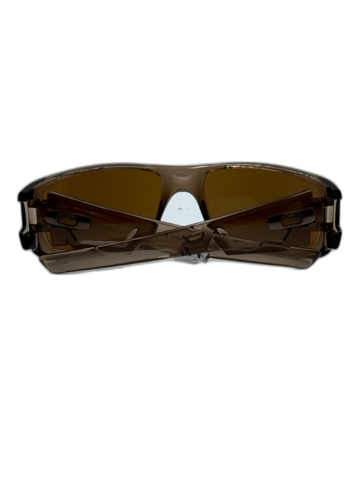Oakley Brown Plastic injected Wrap Around Sunglasses Brown