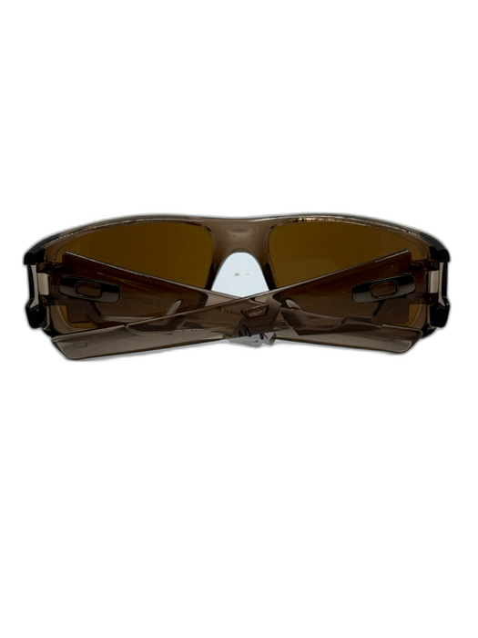 Oakley Brown Plastic injected Wrap Around Sunglasses Brown