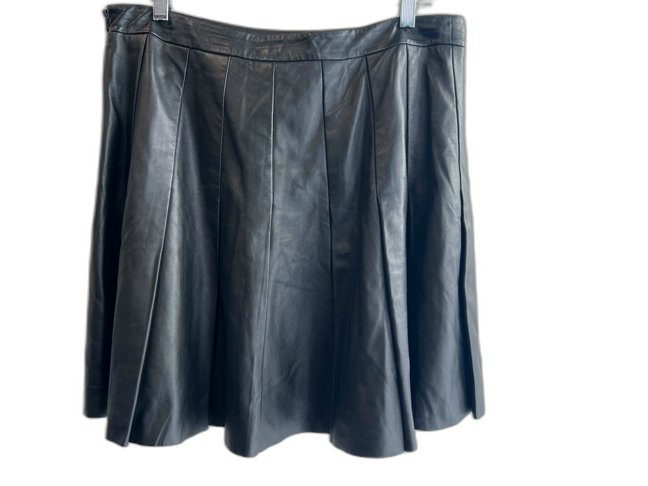 Halogen Size 12 Black Leather Lined Side Zip Pleated Above Knee Skirt Black / 12