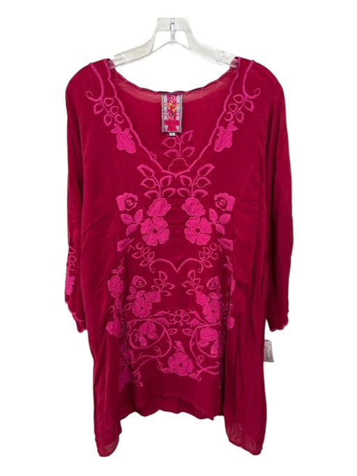 Johnny Was Size XL Fuchsia Cupra Rayon Embroidered Floral V Neck 1/2 sleeve Top Fuchsia / XL
