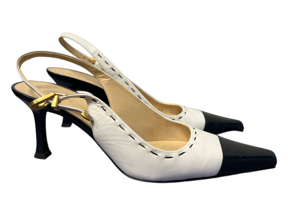 St. John Shoe Size 5 Black & White Leather Two Tone Cap Toe Kitten Heel Shoes Black & White / 5