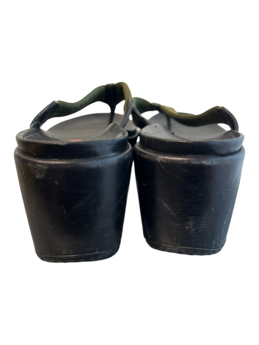Prada Shoe Size 38.5 Black & Green Leather & Manmade Thong Strap Platform Shoes Black & Green / 38.5