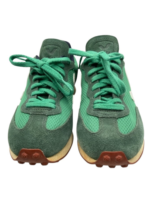 Veja Shoe Size 7 Green & White Suede Mesh Upper lace up Low Top Sneakers Green & White / 7