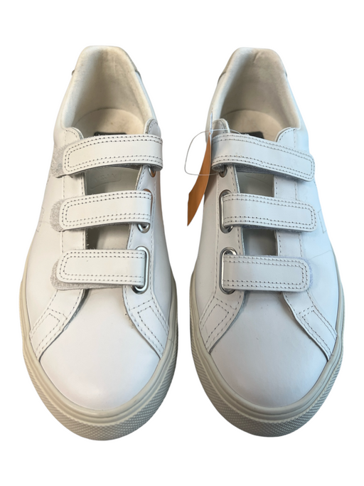 Veja Shoe Size 7 White Manmade Material Velcro Sneaker Round Toe Shoes White / 7