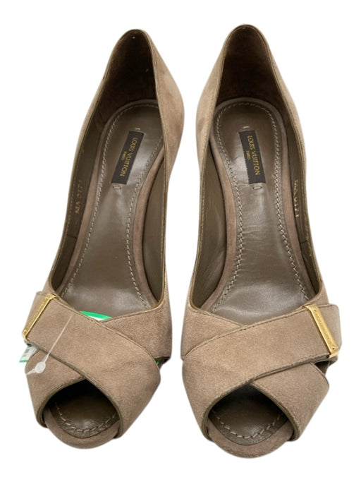 Louis Vuitton Shoe Size 37 Taupe Gray Suede Upper Criss Cross Peep Toe Pumps Taupe Gray / 37