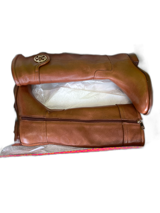 Tory Burch Shoe Size 6.5 Brown Tumbled Leather Gold hardware Side Zip Boots Brown / 6.5