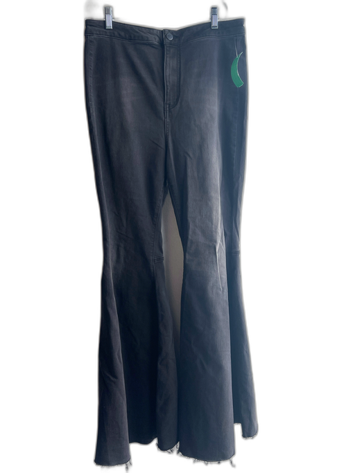 Free People Size W 31 Washed Black Cotton Blend Mid Rise Wide Leg Raw Hem Jeans Washed Black / W 31