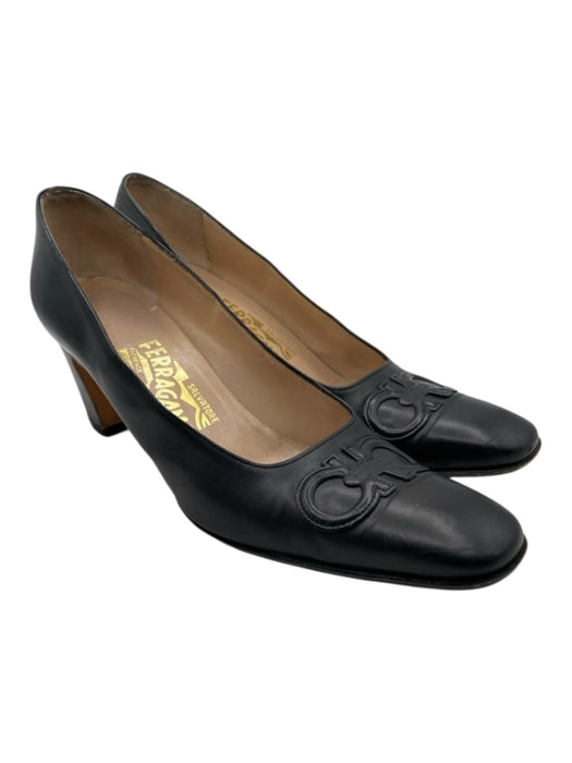 Salvatore Ferragamo Shoe Size 8.5 Black Leather Logo Square Toe Pumps Black / 8.5