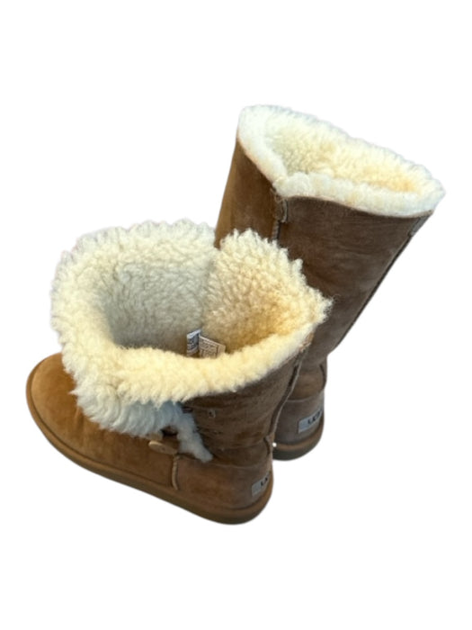 Ugg Shoe Size 4 Brown Suede Shearling Lined Buttons Boots Brown / 4