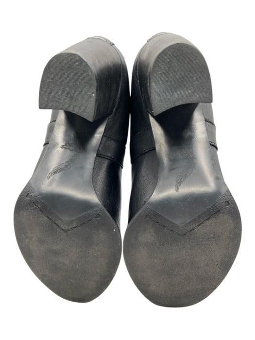 Ugg Shoe Size 10 Black Leather Stacked Heel Stretch Panels High Heel Booties Black / 10